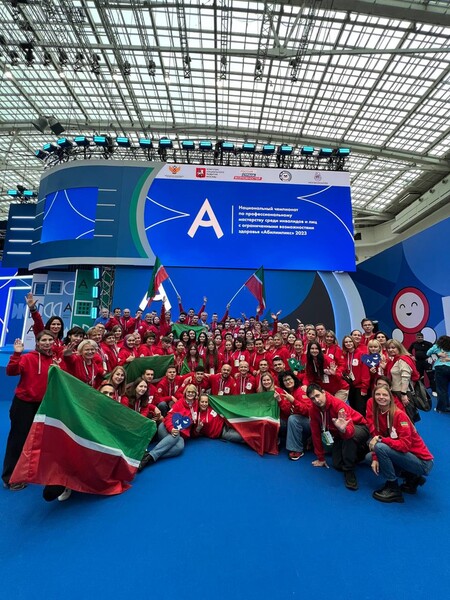 Инклюзия и инновация! Грандиозным представлением сегодня открылся Национальный чемпионат «Абилимпикс» в Москве